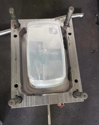 प्लास्टिक लंच बॉक्स ऑटो इंजेक्शन मोल्डिंग मशीन गर्म धावक के साथ अनुकूलित