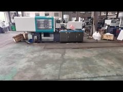 उच्च गुणवत्ता और उत्पादन के साथ प्लास्टिक हैंगर इंजेक्शन मोल्डिंग मशीन लाइन